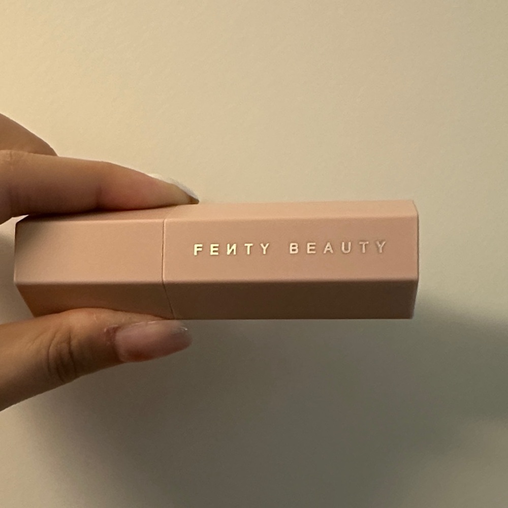 Fenty Beauty Match Stix - Amber